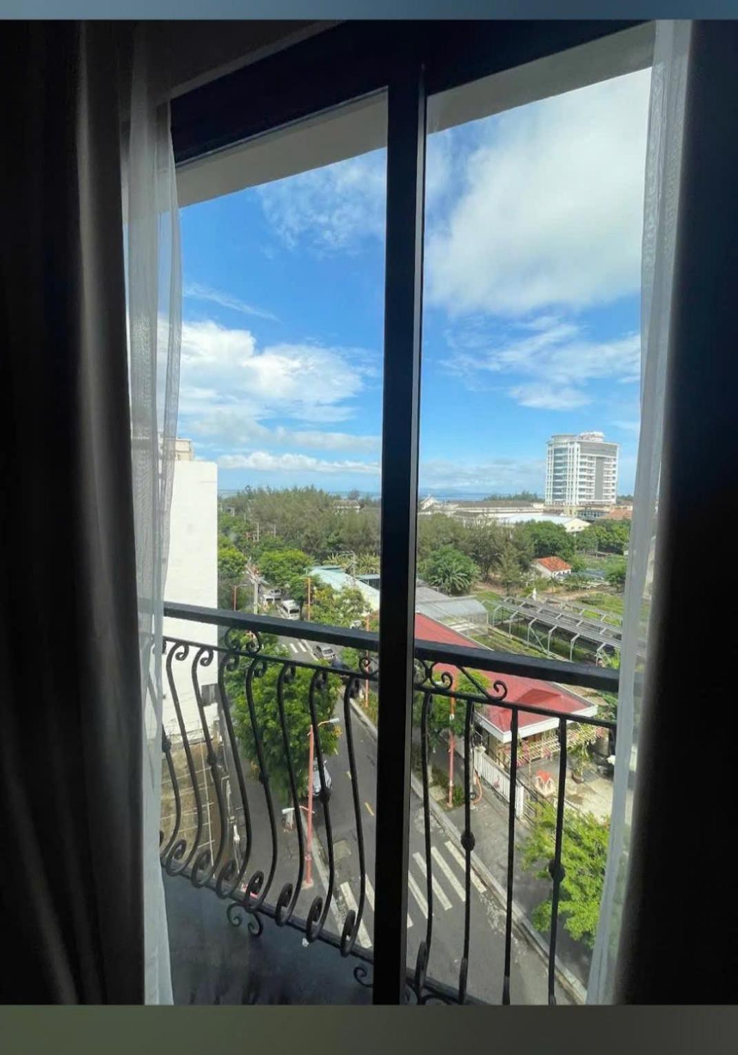 Cosmos Hotel Danang מראה חיצוני תמונה