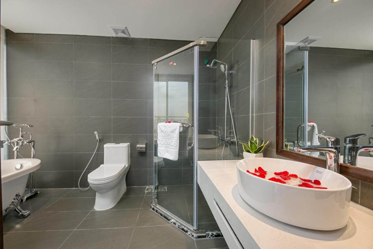 Cosmos Hotel Danang מראה חיצוני תמונה