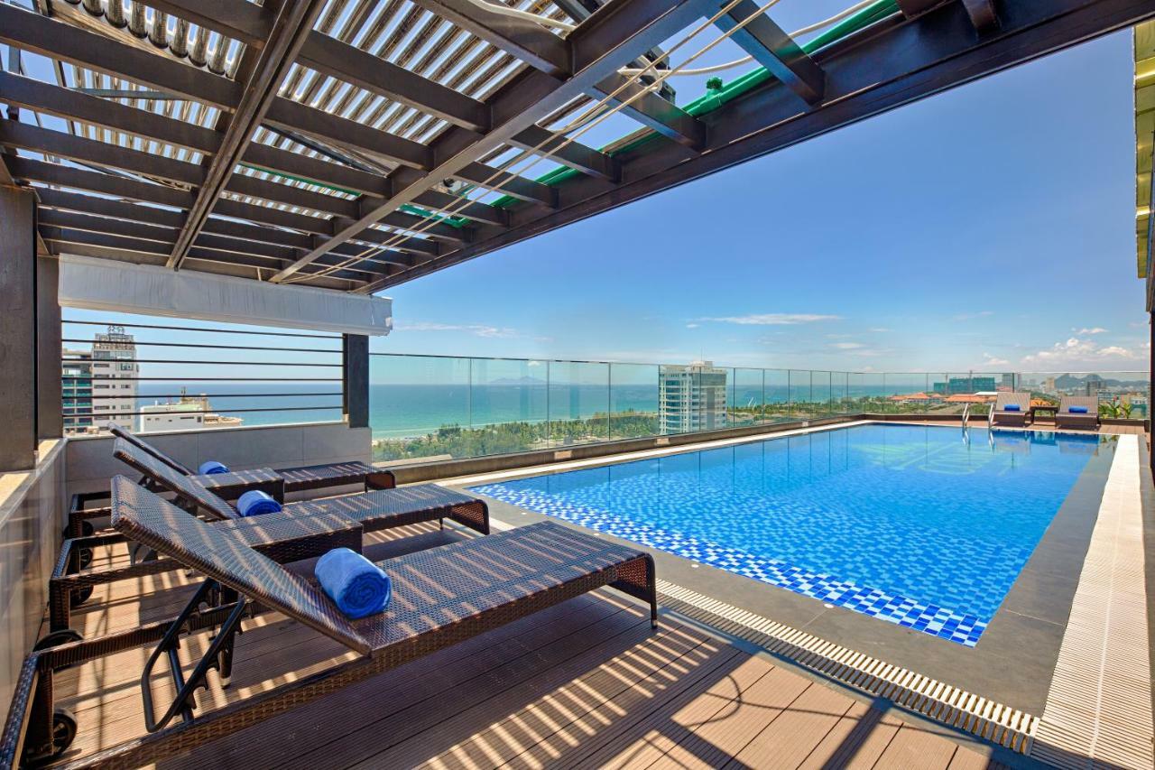 Cosmos Hotel Danang מראה חיצוני תמונה